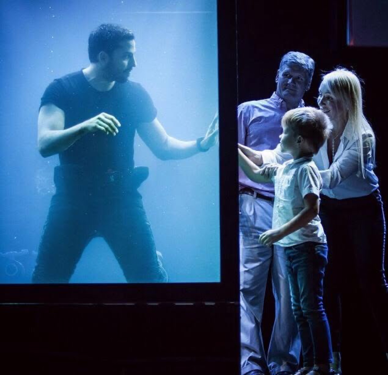 David Blaine immergé sept jours sous l'eau