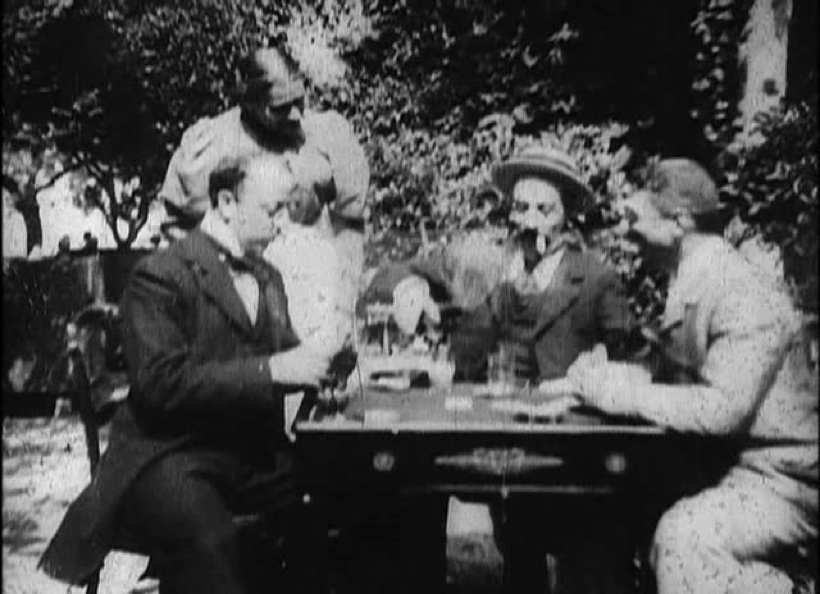 Une partie de cartes, premier film de Georges Méliès, 1896