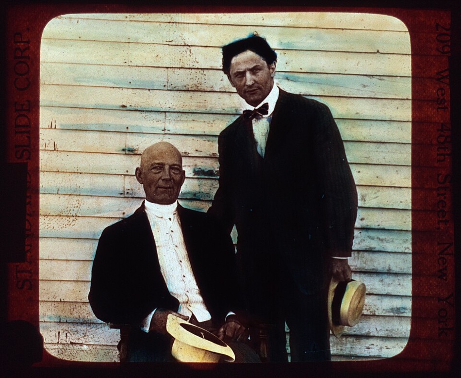 Harry Kellar et Harry Houdini vers 1915