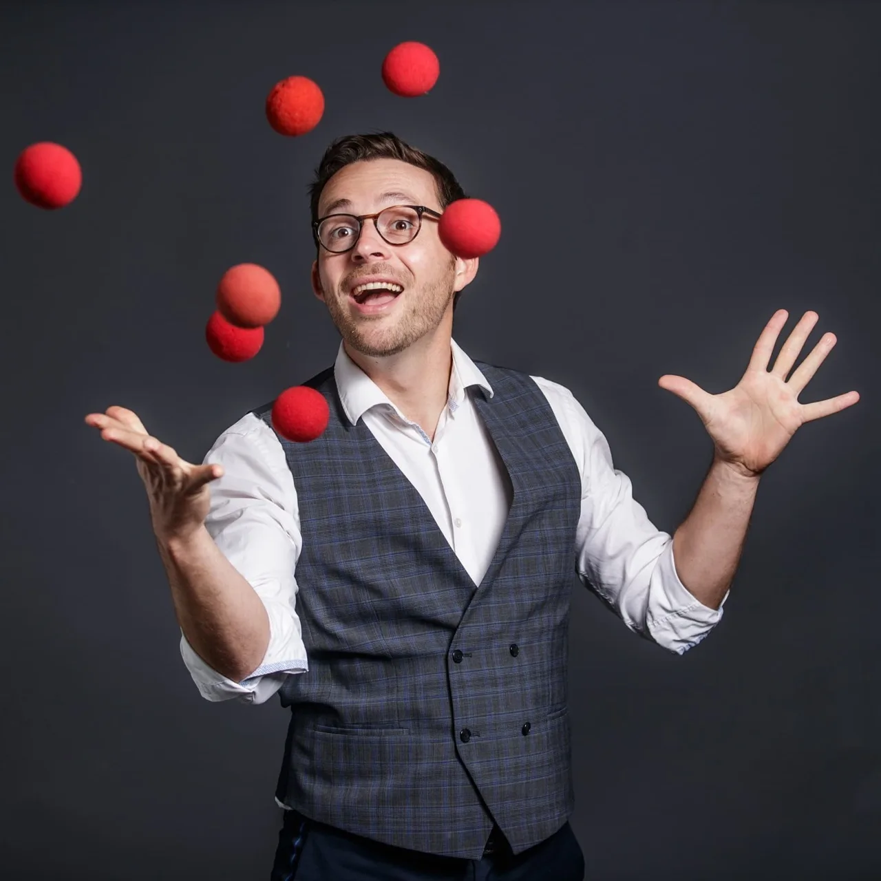 Spectacle de magie familial de Hugo Marceau pour les enfants