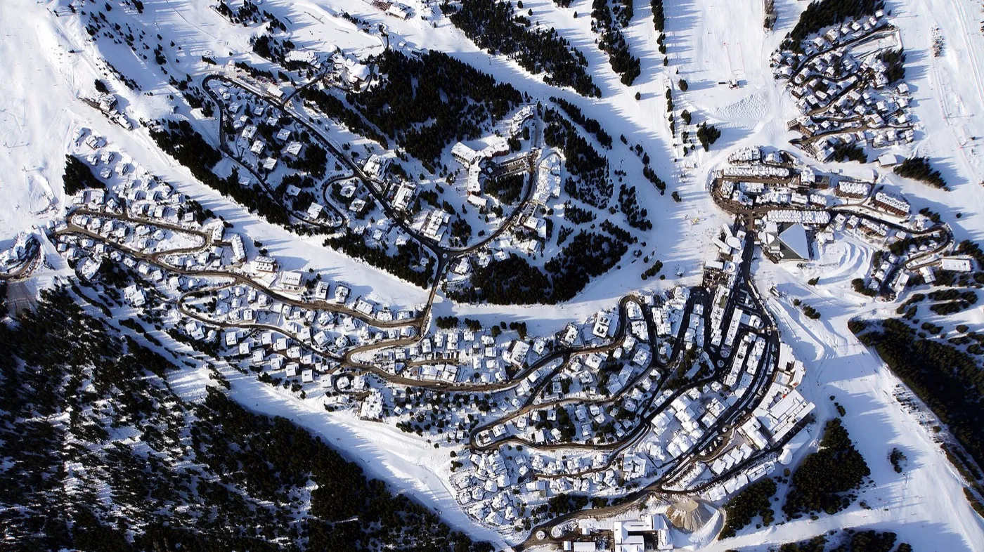 Courchevel, où Hugo Marceau anime vos événements de magie