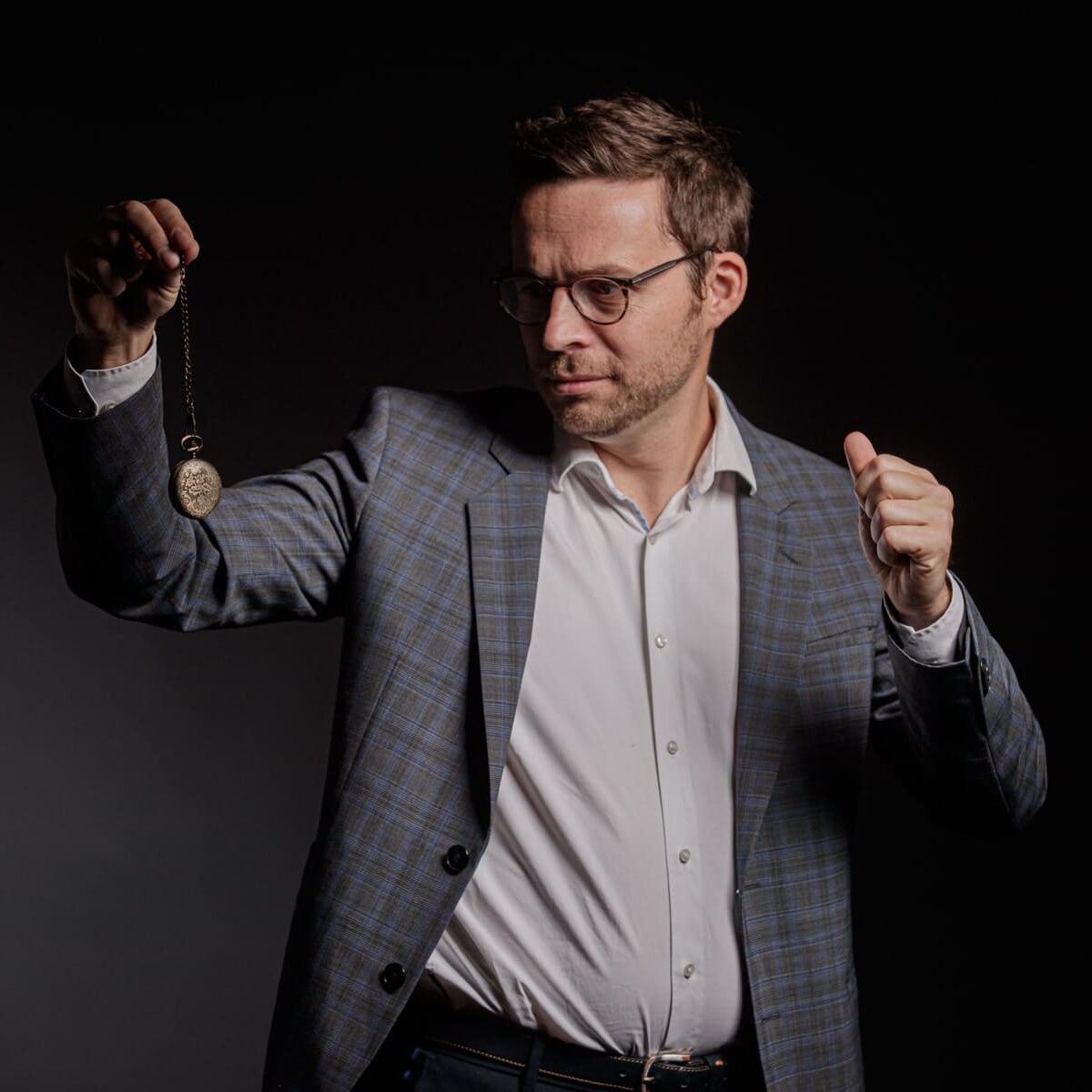 Magicien magicien pour un spectacle a Lyon